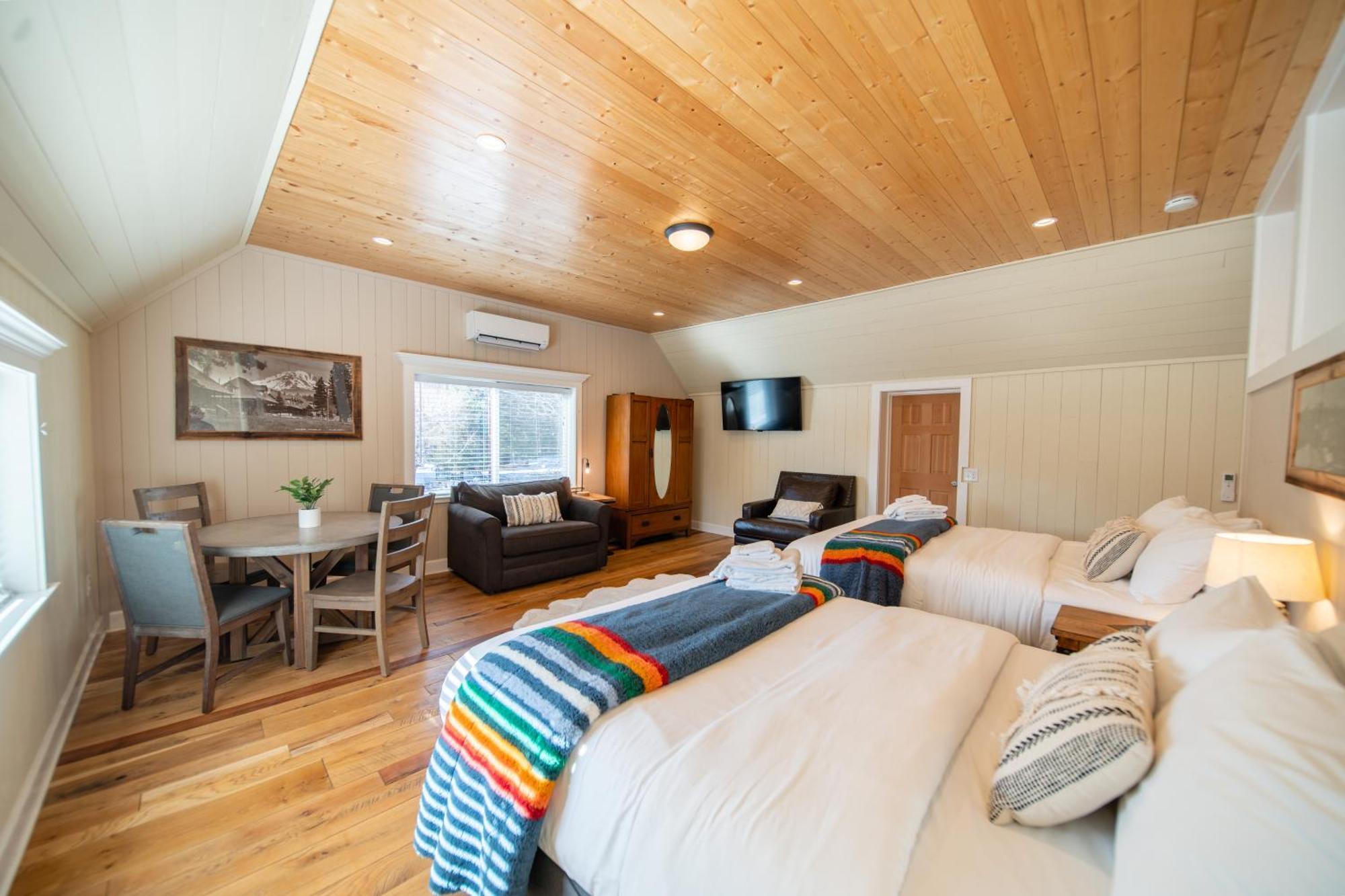 Shasta View Lodge McCloud ภายนอก รูปภาพ