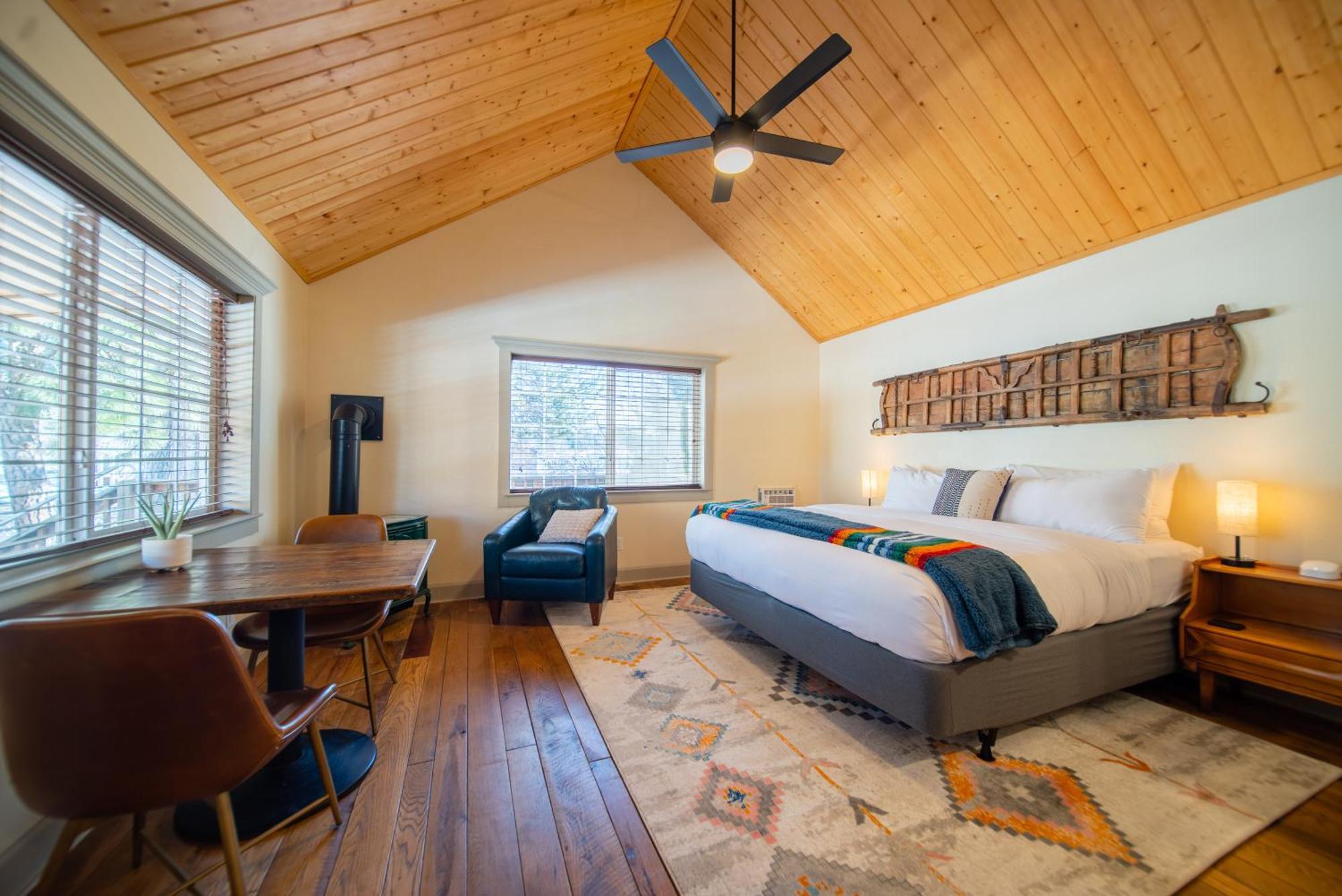 Shasta View Lodge McCloud ภายนอก รูปภาพ