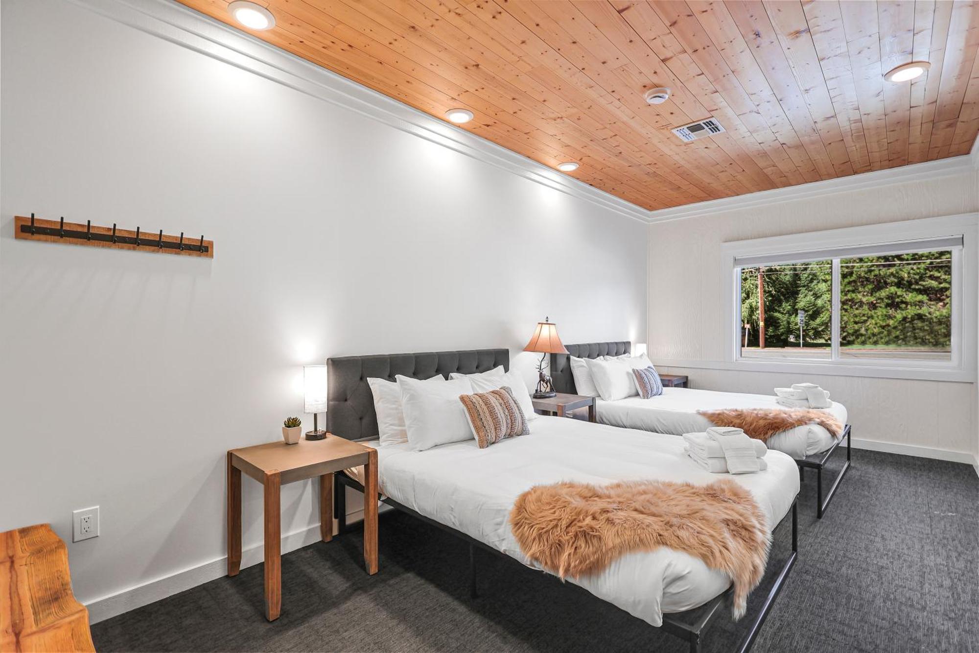 Shasta View Lodge McCloud ภายนอก รูปภาพ