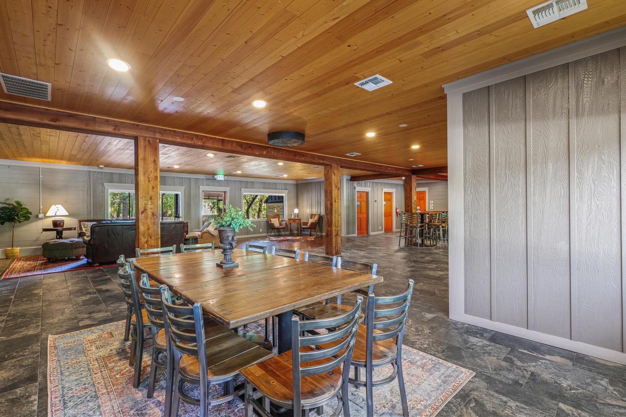Shasta View Lodge McCloud ภายนอก รูปภาพ