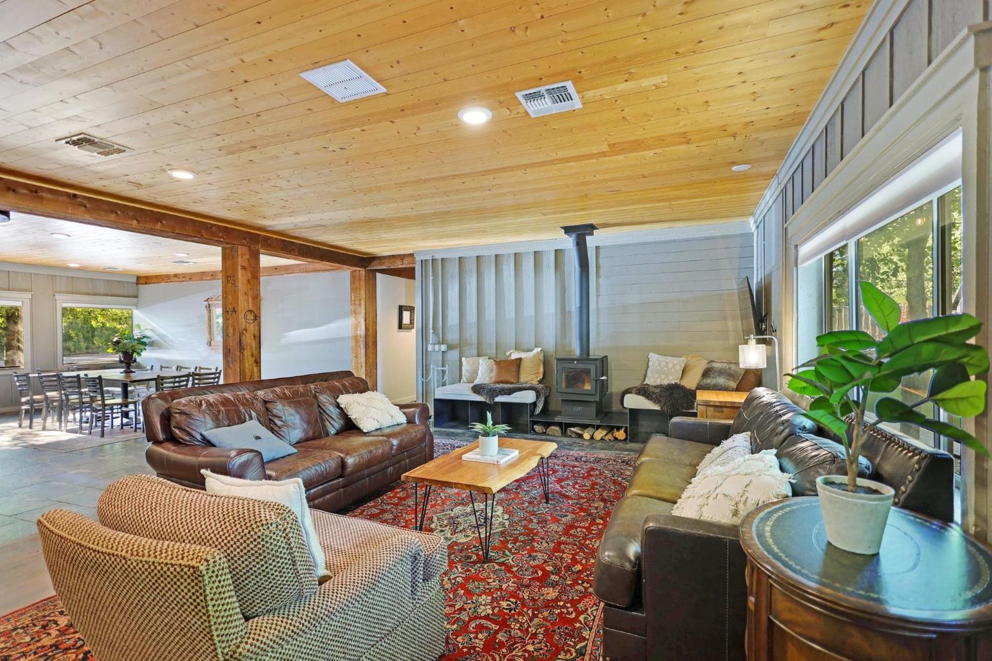 Shasta View Lodge McCloud ภายนอก รูปภาพ